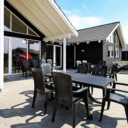 Luxury Pool By Sea - By Traum Vakantiehuis